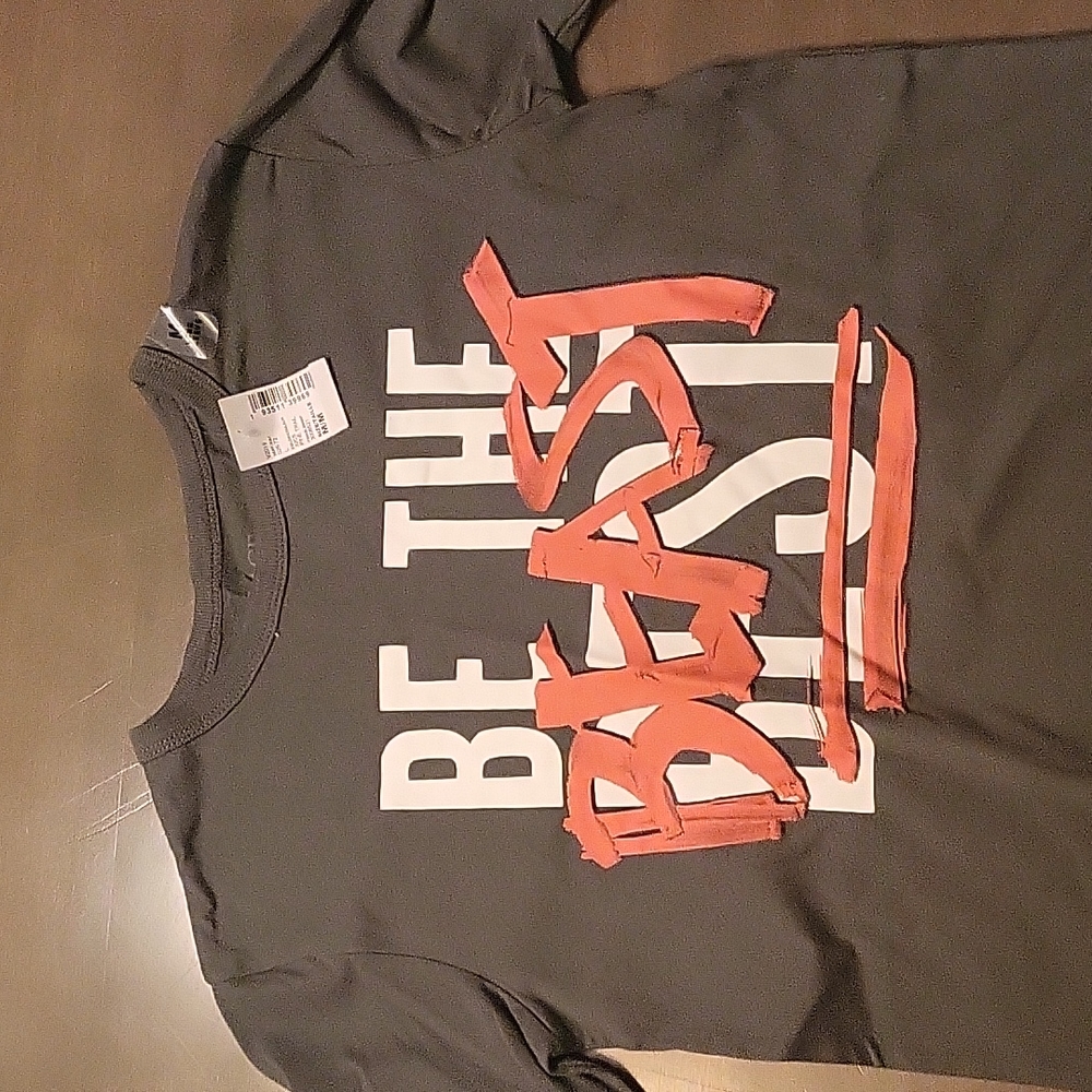 Green long sleeve t-shirt youth medium